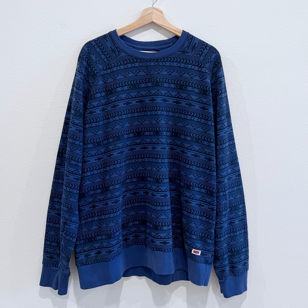 LEVI'S Crewneck Aztec Sweatshirt Size XXL